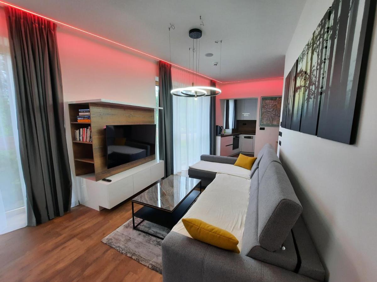 Hotel Ovruc - Rodinny Apartman 111 Штрбске-Плесо Экстерьер фото