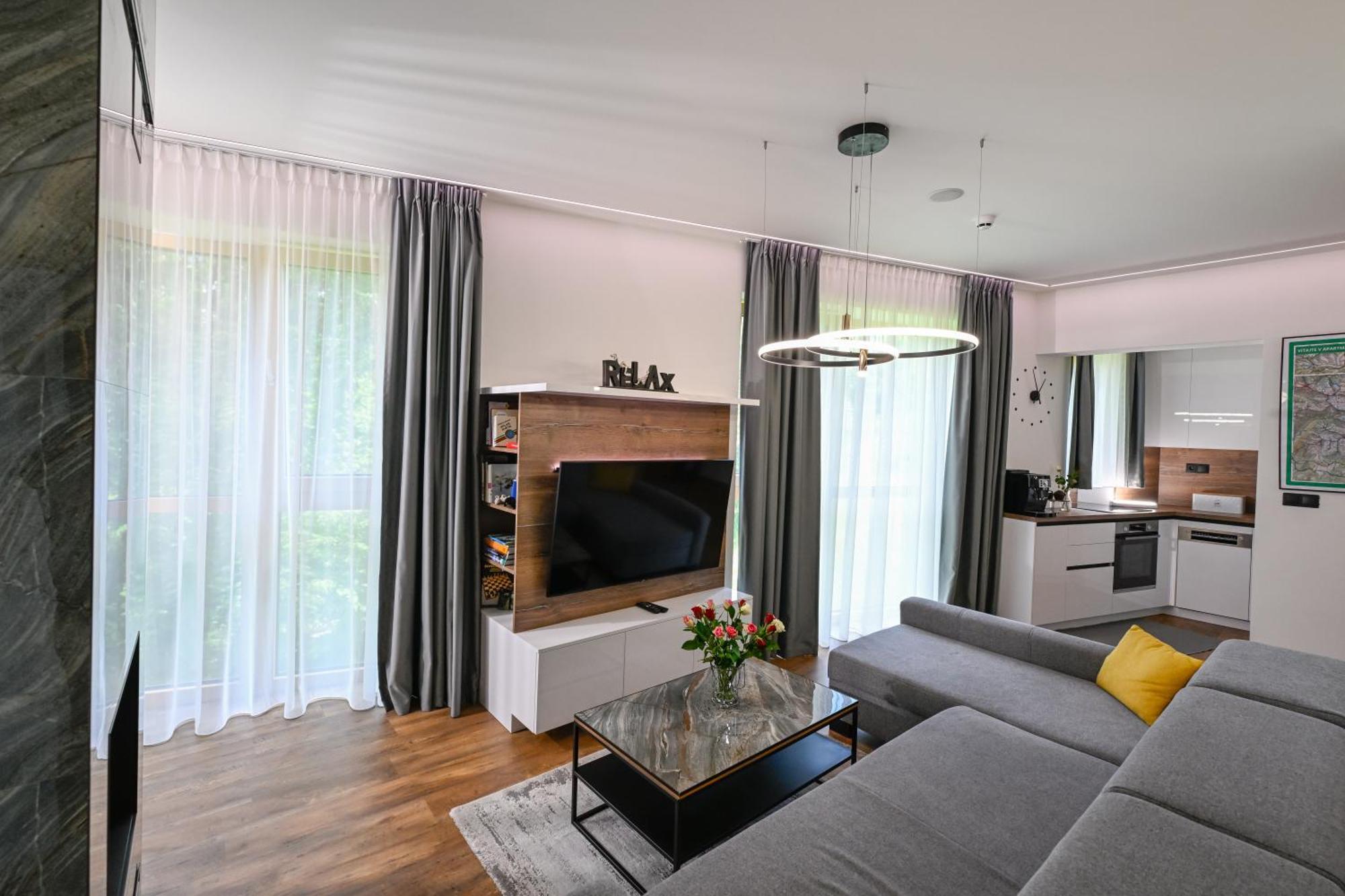 Hotel Ovruc - Rodinny Apartman 111 Штрбске-Плесо Экстерьер фото